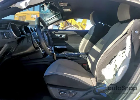 2019 Ford Mustang z USA, uszkodzony, nr VIN 1FA6P8TH8K5112773